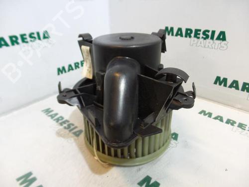 Used Heater blower motor FIAT PUNTO (188_) 1.9 JTD 80 (188.237, .257, .337, .357) (80 hp) 31434721
