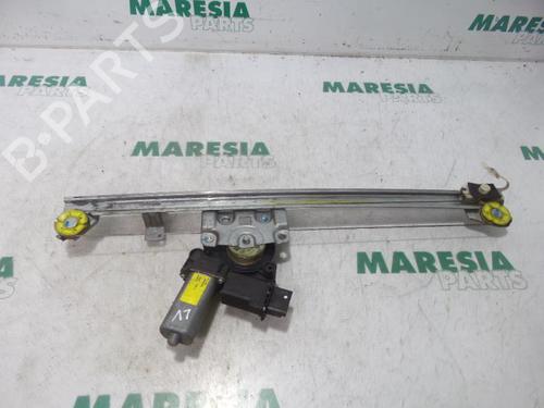 Rudehejsemekanisme ventre foran PEUGEOT BOXER Van 2.2 HDi 100 (101 hp) 31530326