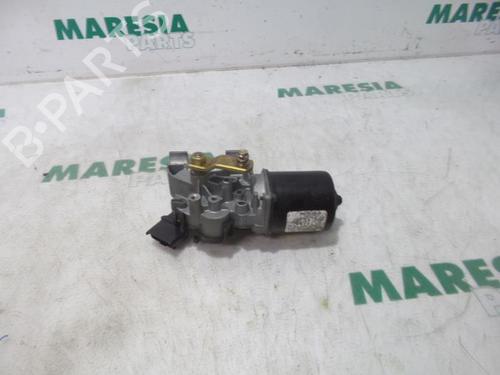 front-wiper-motor-renault-megane-ii-bm01_-cm01_-2001-2002-2003-2004-2005-2006-2007-2008-2009-2010-2011-2012-31426981 main image