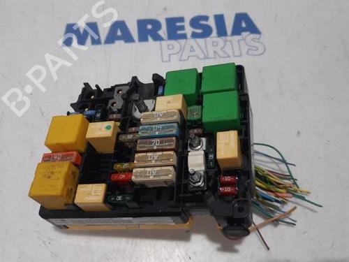 Sikringsdåse PEUGEOT 208 I (CA_, CC_) 1.2 VTI 82 (82 hp) 31446401