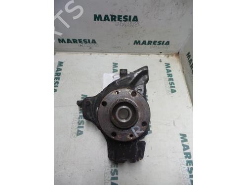 Used Right front steering knuckle LANCIA Y (840_) 1.2 16V (840AD) (86 hp) 31535575