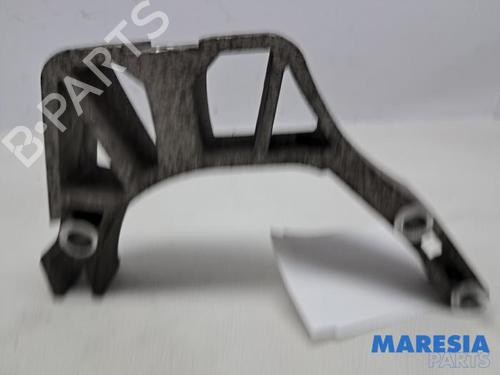 Używane Poduszka skrzyni biegów FIAT 500 C (312_) 1.2 (312CXA1A, 312AXA1A) (69 hp) 32351526