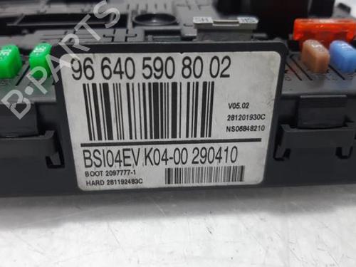 Engine control unit (ECU) PEUGEOT 5008 (0U_, 0E_) 1.6 HDi | BP31421667M57  - Image 9