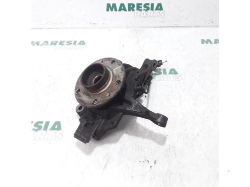 Used Left front steering knuckle RENAULT MEGANE III Grandtour (KZ0/1) 1.5 dCi (KZ0C, KZ1A) (90 hp) 31490800