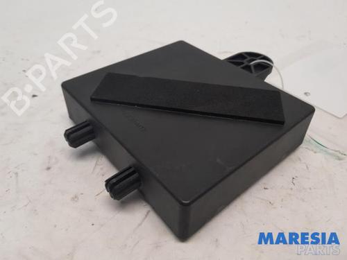 Used Electronic module RENAULT TRAFIC III Van (FG_) 1.6 dCi 145 (FGMG) (145 hp) 31506496