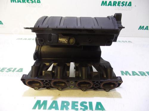 Used Injection rail PEUGEOT 307 (3A/C) 1.6 16V (109 hp) 31392423