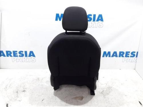 Right front seat PEUGEOT 208 I (CA_, CC_) 1.2 PureTech 82 | BP31392530C16
