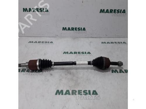 Used Left front driveshaft CITROËN C3 II (SC_) 1.2 VTi 82 (82 hp) 31459490