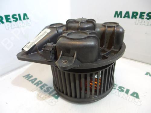 Varmeblæser RENAULT TRAFIC II Van (FL) 1.9 dCi 80 (FL0B) (82 hp) 31463533