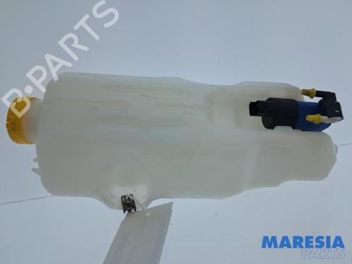 Used Windscreen washer tank RENAULT TWINGO III (BCM_, BCA_) 1.0 SCe 70 (71 hp) 32783786