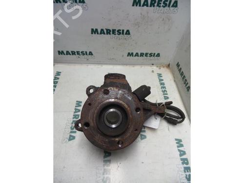Used Left front steering knuckle CITROËN XSARA (N1) 1.6 16V (109 hp) 31488357