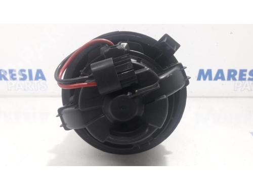 Heater blower motor PEUGEOT 508 SW I (8E_) 2.0 HDi RXH Hybrid4 | BP31437438M62