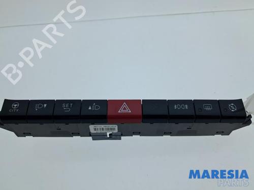 Used Warning switch Warning switch FIAT PANDA (312_, 319_) 0.9 (312PXN1A, 312PXN11) (80 hp) 36436568 36436568