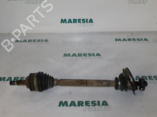 left-front-driveshaft-renault-scenic-i-mpv-ja01_-fa0_-1999-2000-2001-2002-2003-2004-2005-2006-2007-2008-2009-2010-31451819 main image