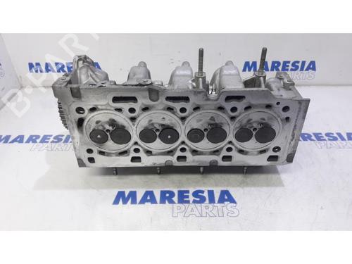 Topstykke RENAULT MEGANE III Grandtour (KZ0/1) 1.5 dCi (KZ0C, KZ1A) (90 hp) 31429894