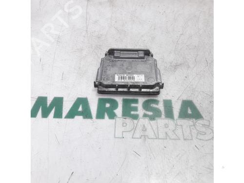 Used Xenon ballast RENAULT ESPACE IV (JK0/1_) 3.0 dCi (JK0E, JK0Y) (181 hp) 31512976