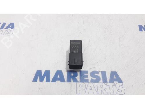 electronic-sensor-peugeot-508-sw-i-8e_-2010-2011-2012-2013-2014-2015-2016-2017-2018-31536603 main image