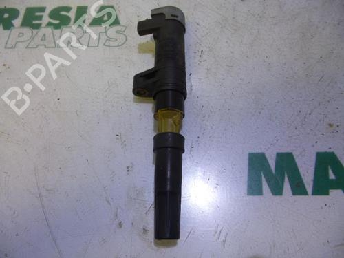 Used Ignition coil RENAULT MEGANE II Saloon (LM0/1_) 1.6 (113 hp) 31530361