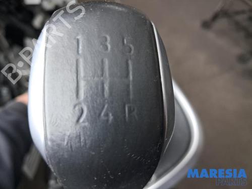Gear lever CITROËN C3 III (SX) 1.2 THP 110 (SXHNPS, SXHNZT, SXHNZ6) | BP34006964M90  - Image 6