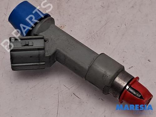 Used Injector PEUGEOT 107 (PM_, PN_) 1.0 (68 hp) 31507353