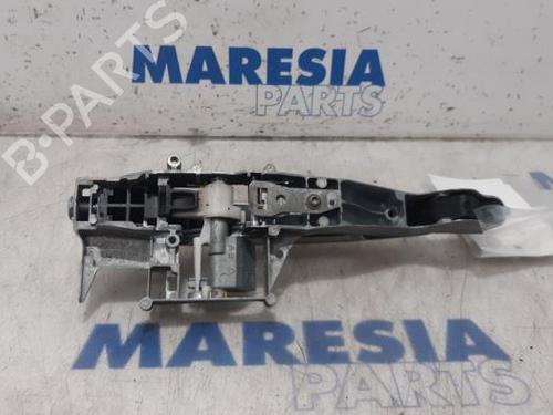Front right exterior door handle PEUGEOT 208 I (CA_, CC_) 1.6 VTi | BP31400591C129