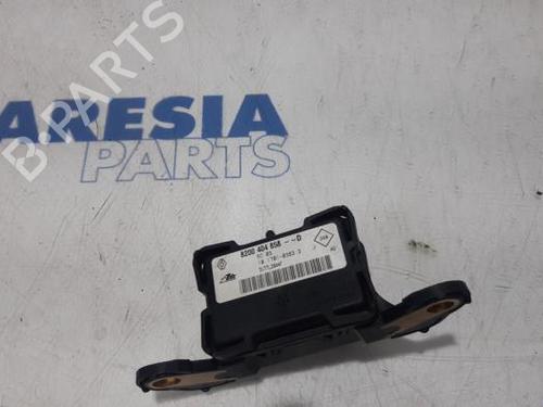 Módulo eletrónico RENAULT ESPACE IV (JK0/1_) 2.0 dCi (JK03, JK04, JK1C, JK1G, JK1J, JK1K) (173 hp) 31483445