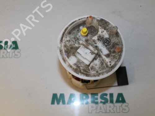 Used Fuel pump FIAT PUNTO (188_) 1.4 (95 hp) 31411792