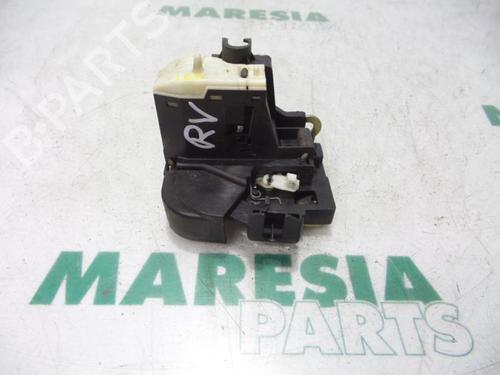 electronic-module-renault-clio-ii-bb_-cb_-1998-1999-2000-2001-2002-2003-2004-2005-2006-2007-2008-2009-2010-2011-2012-2013-2014-2015-2016-31423045 main image