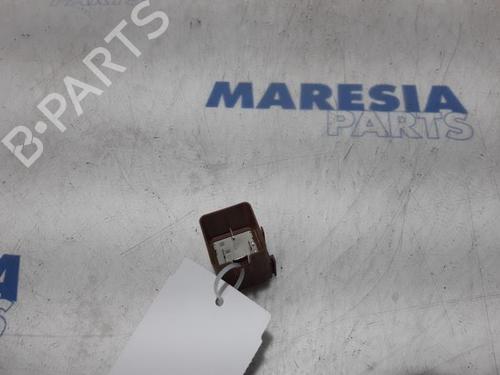 electronic-sensor-peugeot-308-sw-i-4e_-4h_-2007-2008-2009-2010-2011-2012-2013-2014-31516130 main image