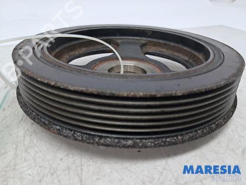 Used Pulley PEUGEOT 5008 (0U_, 0E_) 1.6 HDi (114 hp) 32011692