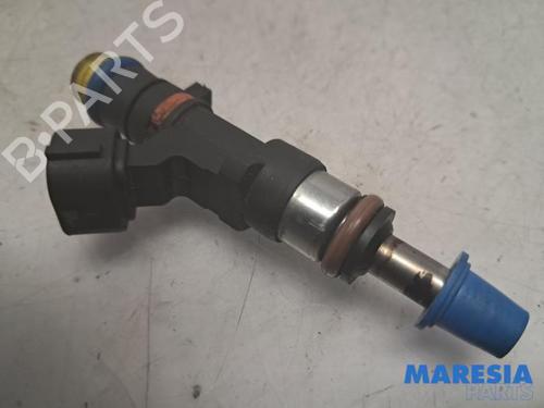 Used Injector RENAULT CLIO IV (BH_) 0.9 TCe 90 (BHNF, BHMA, BHMH, BHJK, BHJR) (90 hp) 31408597