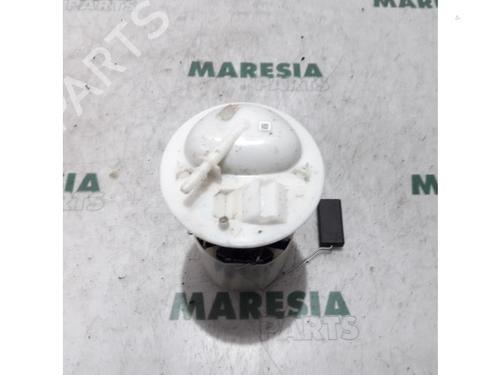 Used Fuel pump FIAT 500 (312_) 1.2 (312AXA1A) (69 hp) 31385283