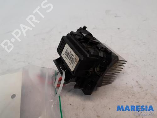 Used Electronic sensor RENAULT SCÉNIC III (JZ0/1_) 1.5 dCi (110 hp) 31472115