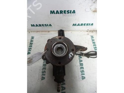 Used Left front steering knuckle PEUGEOT 308 SW I (4E_, 4H_) 1.6 16V (120 hp) 31402236