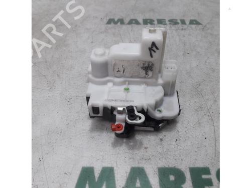 Used Electronic module FIAT 500 (312_) 1.2 (312AXA1A) (69 hp) 31398953