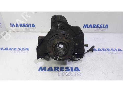 Used Left front steering knuckle PEUGEOT BOXER Van 2.2 HDi 120 (120 hp) 31500298