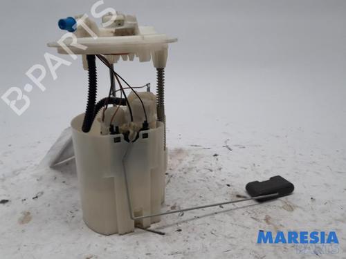 Used Fuel pump RENAULT GRAND SCÉNIC III (JZ0/1_) 2.0 16V (JZ0G) (140 hp) 31477511