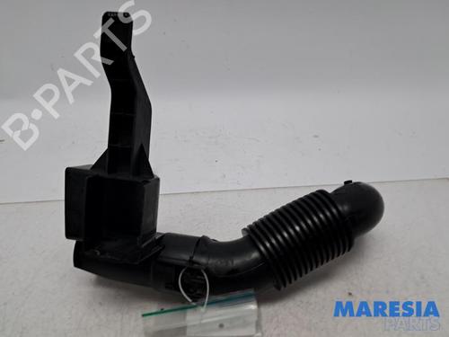Used Pipe CITROËN C3 III (SX) 1.2 VTi 82 (82 hp) 31472341
