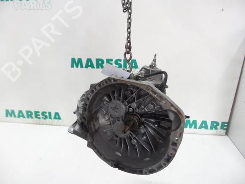 Used Gearbox RENAULT ESPACE IV (JK0/1_) 2.0 dCi (JK02, JK03) (131 hp) 31502225