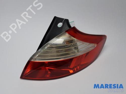 Used Right taillight RENAULT MEGANE III Hatchback (BZ0/1_, B3_) 1.6 16V (BZ1B, BZ1H) (110 hp) 31521690