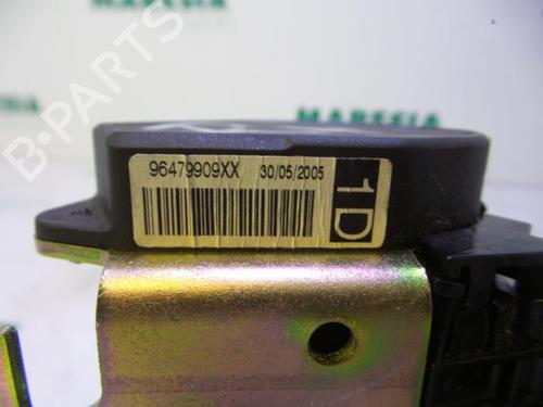 Front right seatbelt CITROËN C4 Coupe (LA_) 1.6 HDi | BP31403469I25