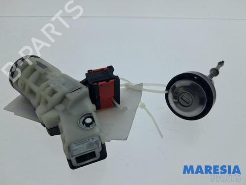 Used Ignition barrel Ignition barrel RENAULT TWINGO III (BCM_, BCA_) 1.0 SCe 70 (71 hp) 36158788 36158788