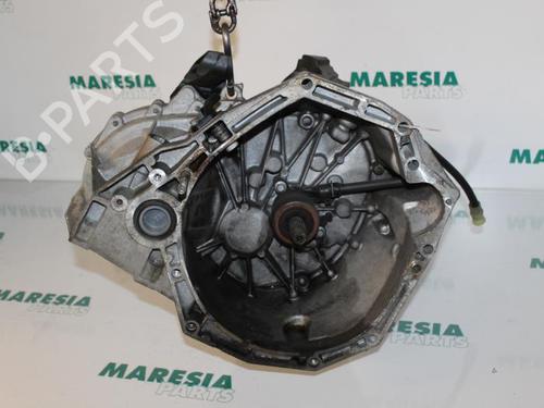Used Gearbox RENAULT MEGANE III Grandtour (KZ0/1) 1.6 16V (KZ0U, KZ1B, KZ1U) (110 hp) 31383975