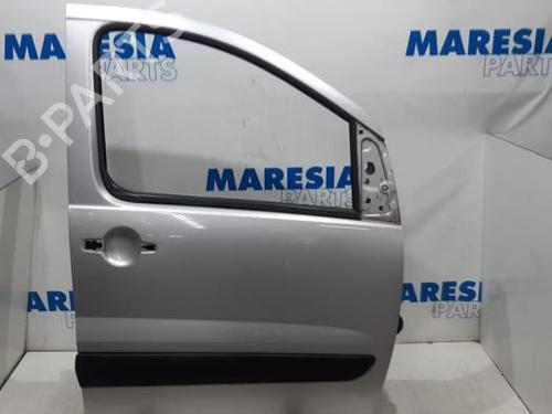 Used Right front door Right front door 31466458 31466458