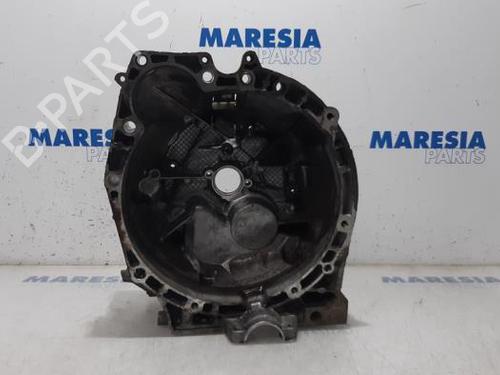 manual-gearbox-for-parts-peugeot-expert-van-vf3a_-vf3u_-vf3x_-2007-31478371 main image