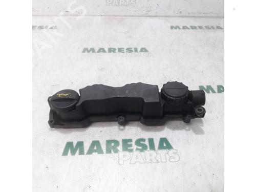 Used Valve cover CITROËN BERLINGO Box Body/MPV (B9) 1.6 HDi 75 (75 hp) 31412751
