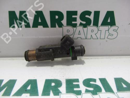 Used Injector PEUGEOT 406 (8B) 1.8 16V (116 hp) 31489620