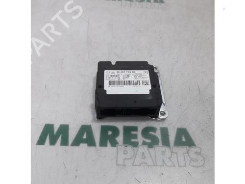 Used ECU airbags PEUGEOT 3008 I MPV (0U_) 1.6 HDi (109 hp) 31491777