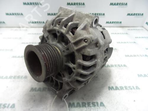 Used Alternator RENAULT SCÉNIC I MPV (JA0/1_, FA0_) 2.0 16V (JA1B, JA1D, JA0C) (139 hp) 31429095