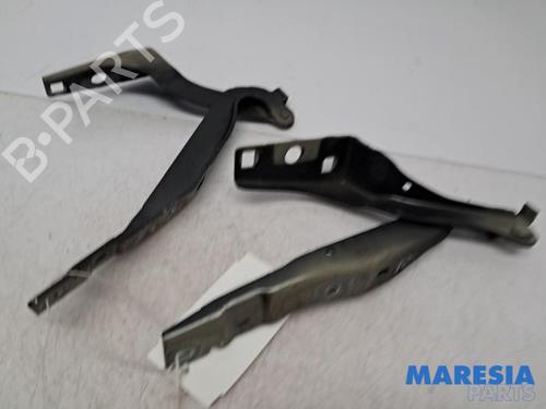 Used Hinge/Door check strap PEUGEOT 308 SW I (4E_, 4H_) 1.6 16V (120 hp) 31522145